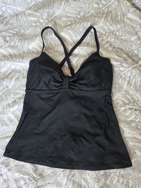Black Crisscross Tankini Top
